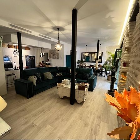 Casa Duque Compartida Familiar 1-Habitacion Con Bano Propio Seville Ngoại thất bức ảnh