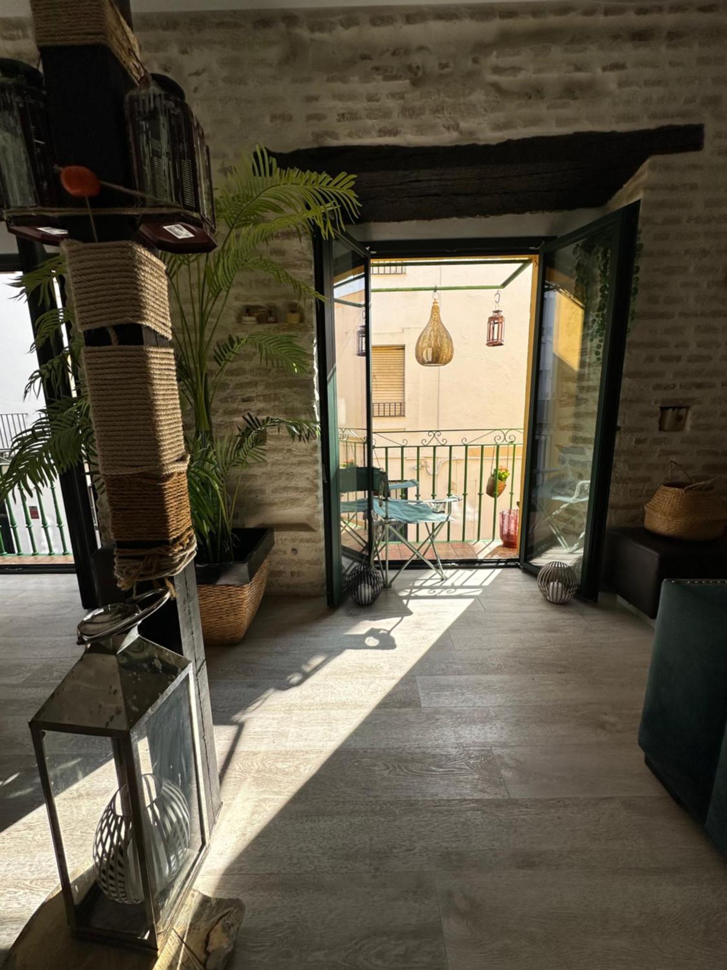 Casa Duque Compartida Familiar 1-Habitacion Con Bano Propio Seville Ngoại thất bức ảnh