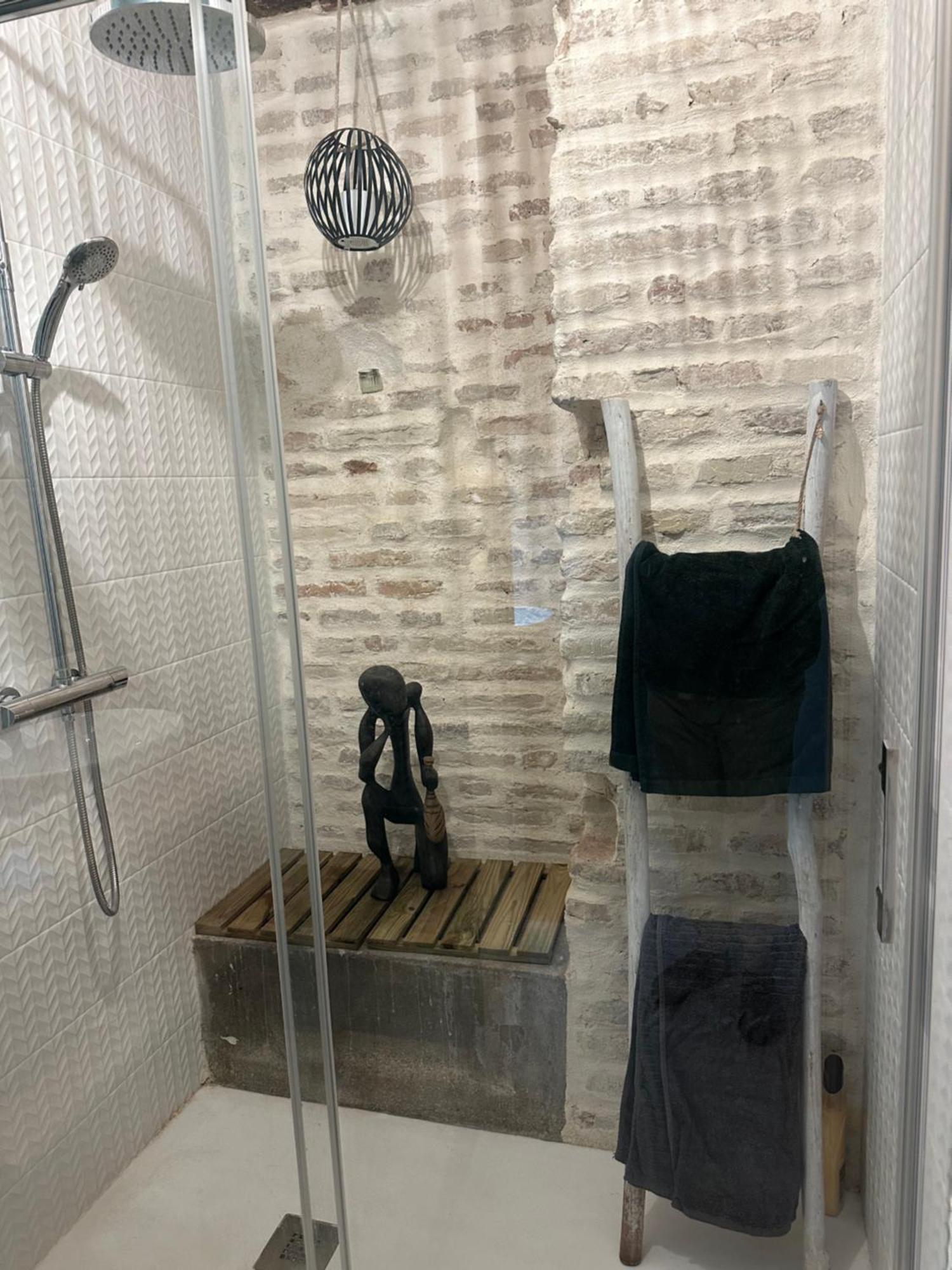 Casa Duque Compartida Familiar 1-Habitacion Con Bano Propio Seville Ngoại thất bức ảnh